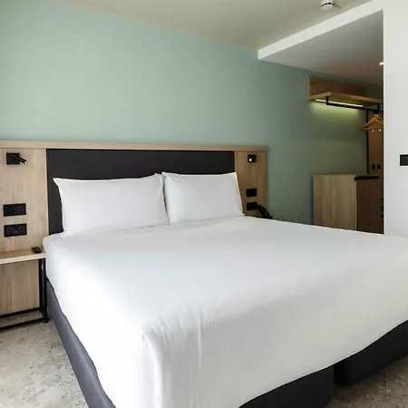 Levante St Julian's, Affiliated By Melia Hotell