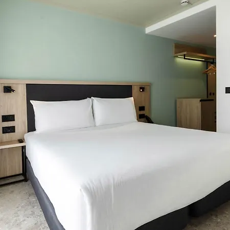Hotell Levante St Julian's, Affiliated By Melia 3*